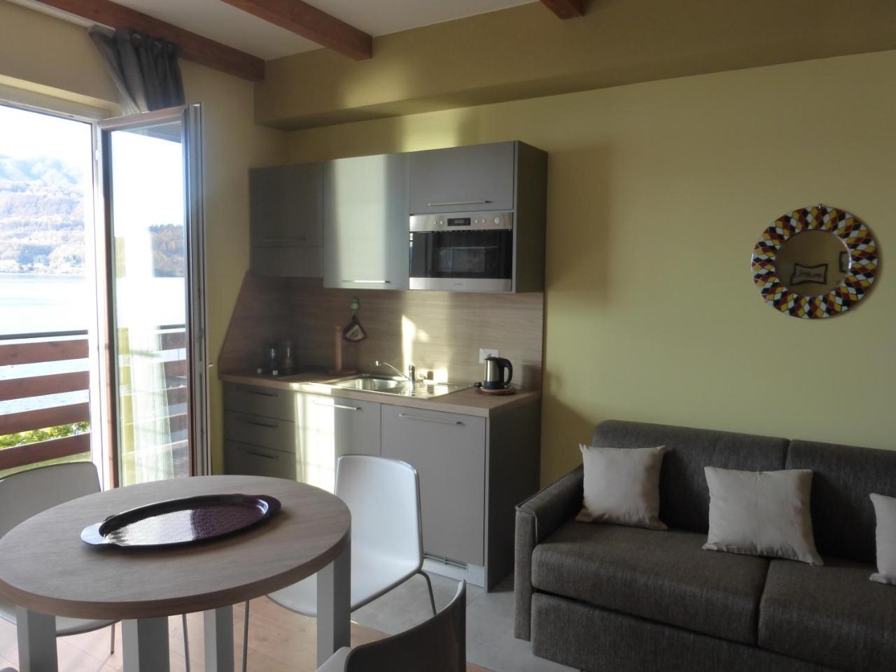 Cascina Tumas Orta Apartment Pettenasco